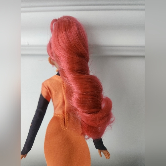 Set Of 2 Miraculous Lady Bug & Rena Rouge Dolls - Used For Display Only - Picture 5 of 10